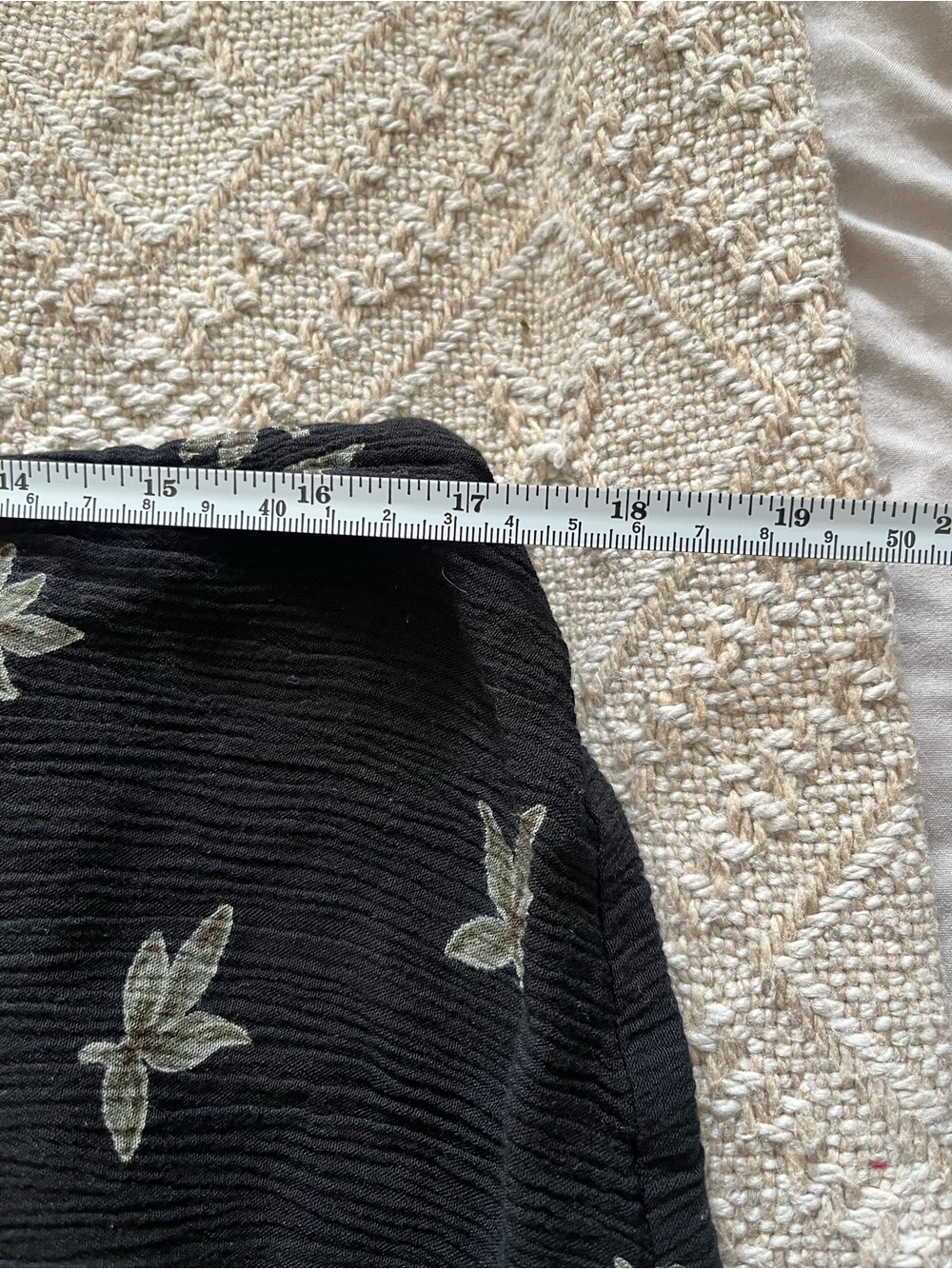 Vintage Brody Myles Black Floral Border Print Midi Skirt Size 18 - Picture 7 of 7
